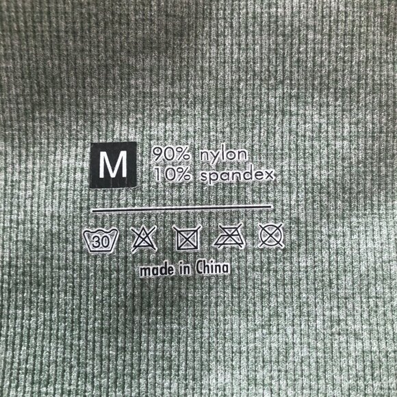 Women's high-waisted butt-lifting (ruched) green camo leggings size M - Picture 4 of 5